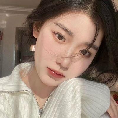 挨及皇后秘史